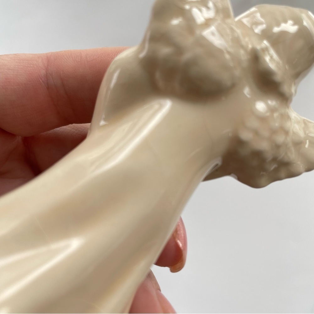 Three Ceramic Angels - Picture 6 of 14